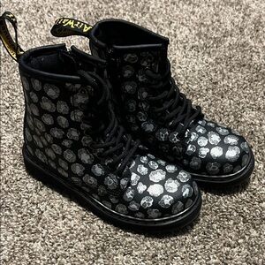 Dr. Martens 1460 Loud Leopard black Lace Up Boots Girls